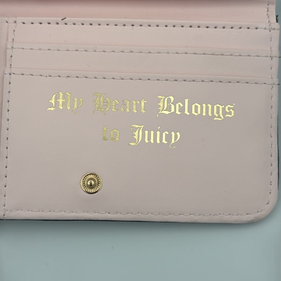 Juicyโ Couture Wallet Rolling On Bifold Interior ID Window Liquorice - Picture 6 of 9